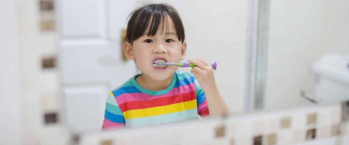 Brushing Your Little One's Teeth: Sequence over Explanation